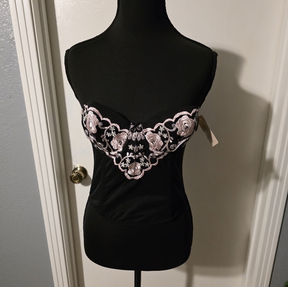 Gilligan & O'Malley Other - Nwt Gilligan & O'malley Intimates Corset Lingerie Top Size 34B